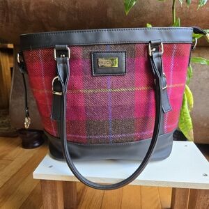 Mucros Weavers Kelly Wool Tweed Bag